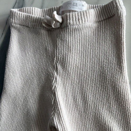 Zara baby knitted rib cream baby leggings 2-3 years used