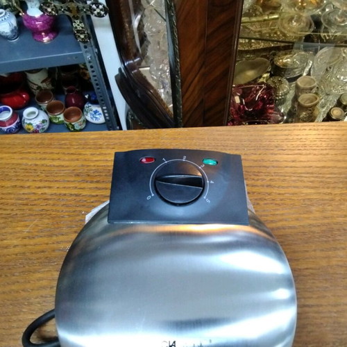 Cntronic waffle maker new