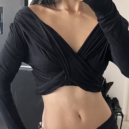 Jolie Los Angeles vintage long sleeve wrap top, black, size S