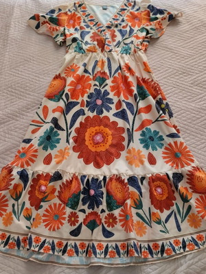 Shein summer floral midi dress like new, size M, multicolor orange