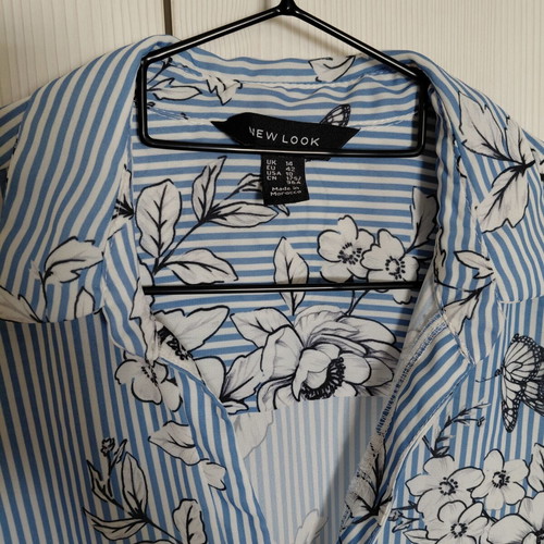 New Look shirt, white and blue, size XL 42