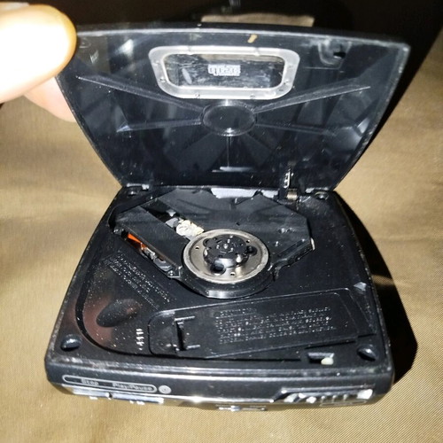 NAPA MCD-381 Mini (8 mm) CD Discman used with LCD display and remote