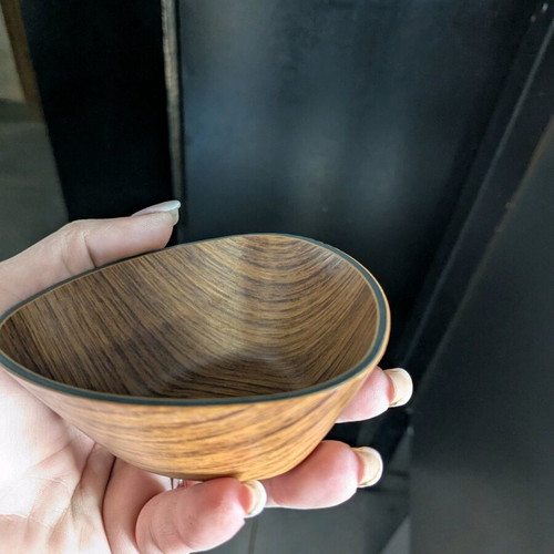 Wooden bowls new, set of 6 for nuts and chocolates