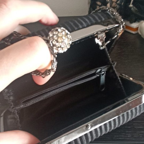 Τσαντάκι βραδινό clutch σαν καινούργιο, μαύρο