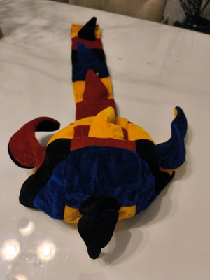 Carnival hat like new