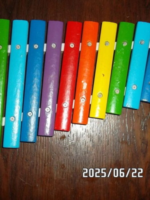 Xylophone 15 keys used with two wooden mallets