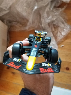 Max Verstappen 1/24 καινούργιο χωρίς κουτί