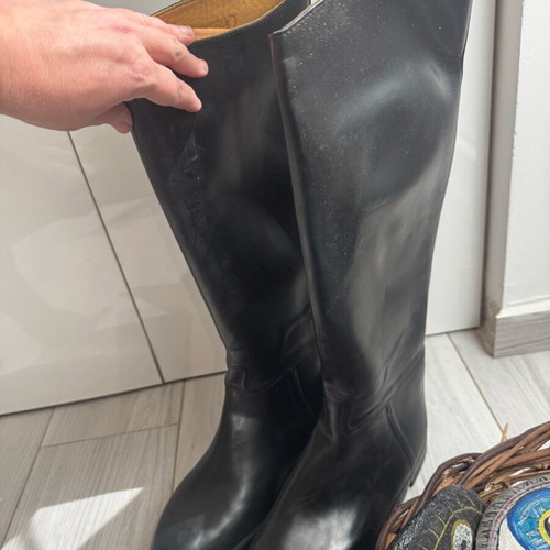 Aigle leather men's boot black like new, size 45