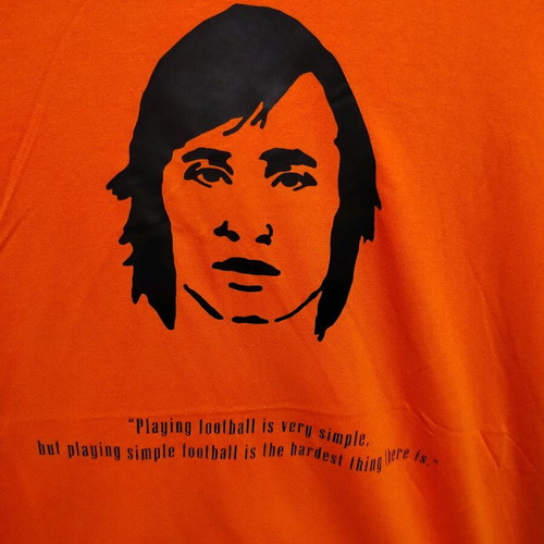 Pack of 5 T-shirts Maradona, Ronaldinho, Cruyff, Maldini, Roberto Baggio size Large, like new