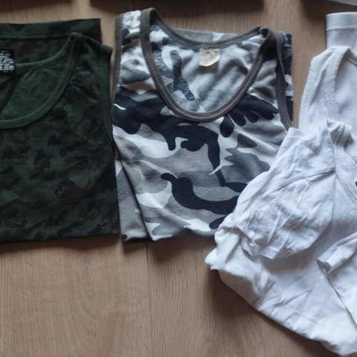 Men's T-shirts pack of 10 size S used, cotton, brands Zara H&M XYDE Roly