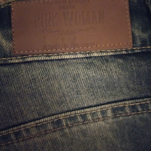 Pink Woman high-waisted denim shorts, size 34, blue