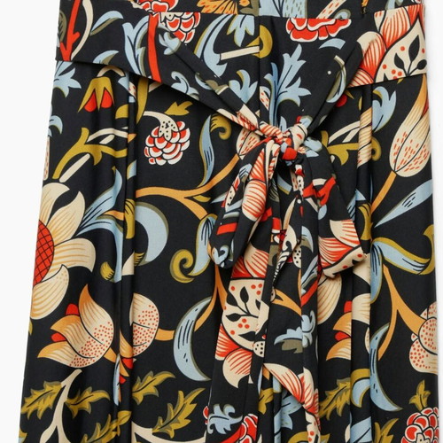 BCBG Max Azria dress colorful, like new, size M