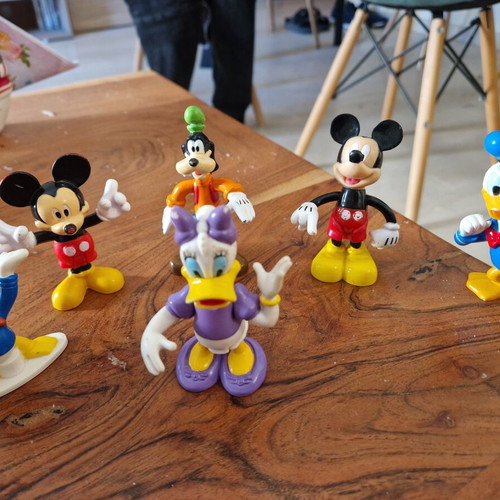 Disney figures used, all together pack
