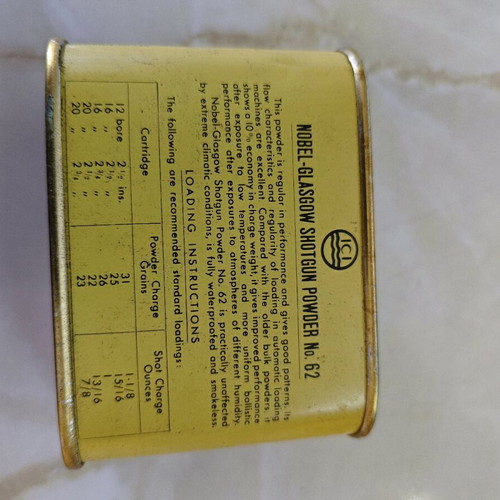 Metal box used from Nobel Glasgow 62 smokeless powder