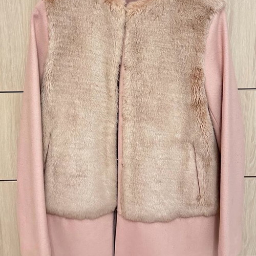 Zara medium coat with fur like new