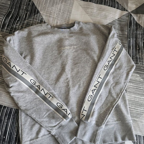 Gant gray sweatshirt like new, size S