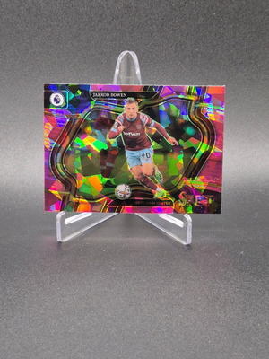 2022-23 Panini Select Premier League Field Level Pink Ice Prizm Jarrod Bowen card