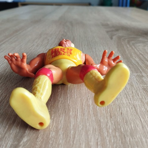 Hulk Hogan WWF Series 1 figure used, collectible