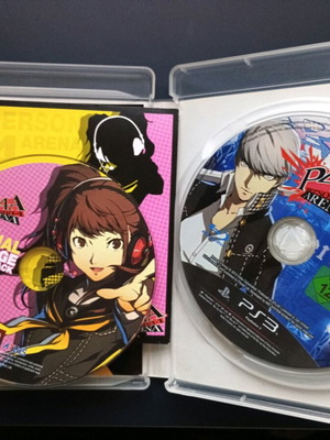 Persona 4 Arena σαν καινούργιο με soundtrack