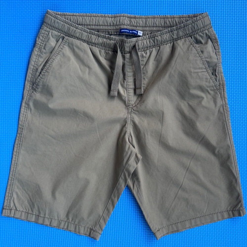 Original Marines Khaki Bermuda Shorts for Boys Size 11-12 Years like new