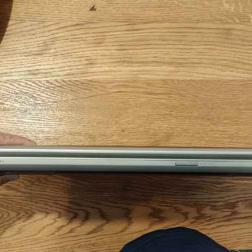 Dell Inspiron 17R SE 7720 laptop used, i7, 17.3", Nvidia GT 650M, 2 SSD, Linux