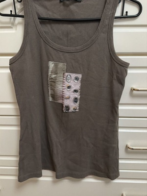 Raxevsky brown tank top new, size Medium