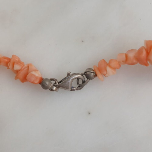 Necklace with natural small coral branches, 40 cm