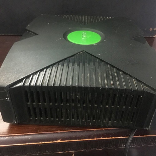 X BOX console used for parts WA98052