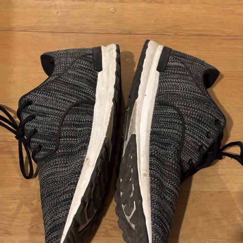 Men's athletic shoes used, gray with black laces, size 45