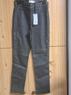 Women's elastic pants medium gray new with rhinestones