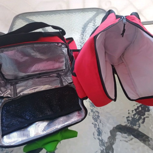 Insulated lunch bags set of 2, like new condition