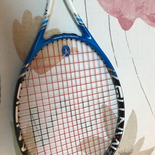Mantis tennis racket used with case