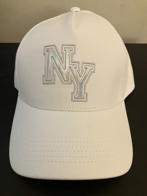 New York hat new, iridescent logo, white, size M