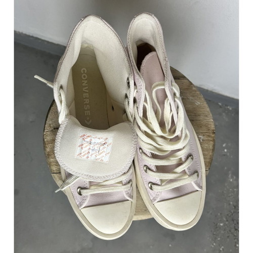 Converse platform sneakers like new, pastel lilac