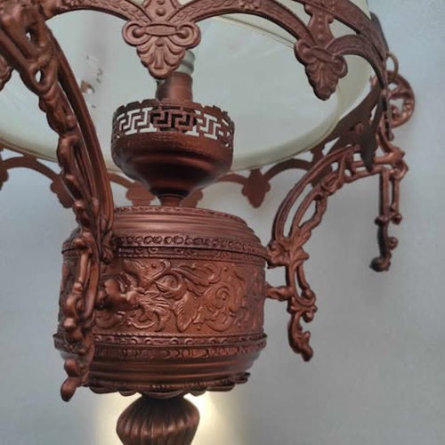 Traditional ceiling lamp like new, bronze finish
