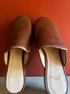 J.Crew Clogs new