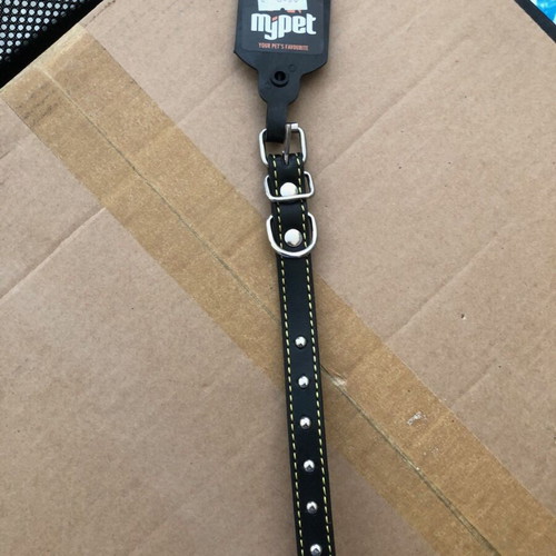 Leather collar with 15mm studs, 35cm, new