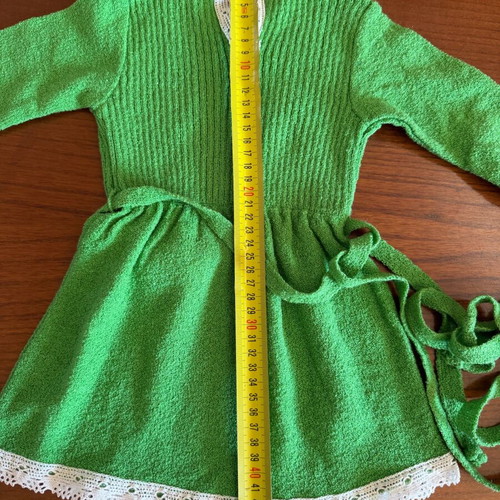 Vintage dress green like new
