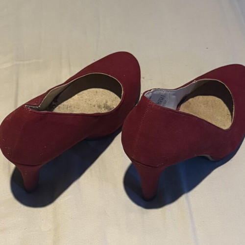 Buffalo Girl pumps used, size 37, burgundy
