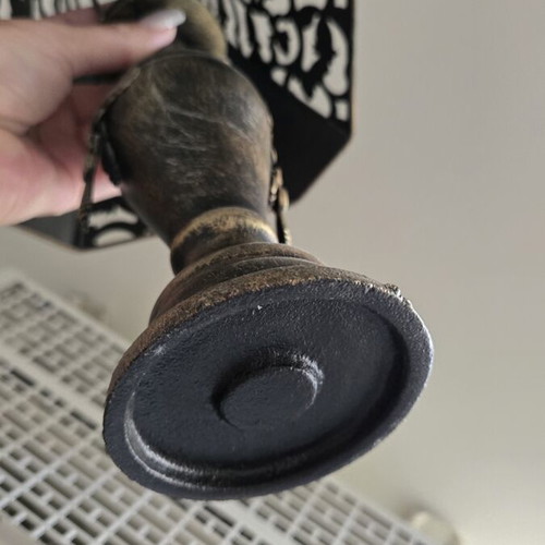 Metal candle holder for tealight