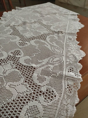 Handmade knitted table runner new, length 1.16 m, width 58 cm