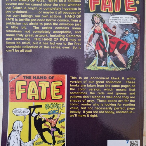 Hand Of Fate Giant Readers Collection book like new, 590 pages