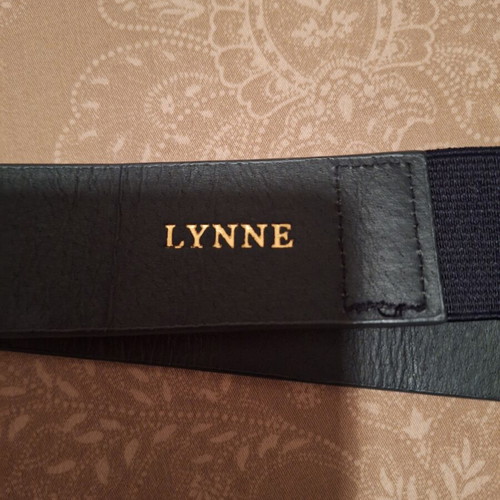 Lynne elastic belt with gold buckle like new, black, size 105 cm