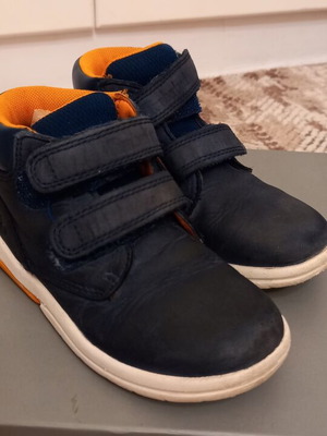 Timberland boots like new, size 27, blue