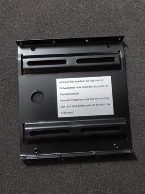 Αντάπτορας για SSD 2.5'' σε 3.5'' bay μεταχειρισμένος