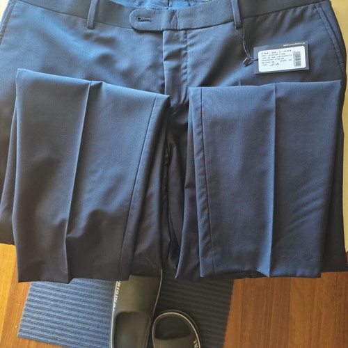 Portobellos men's suit new with tags size 56 blue