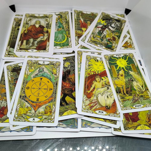 Golden Art Nouveau Tarot deck 78 cards like new