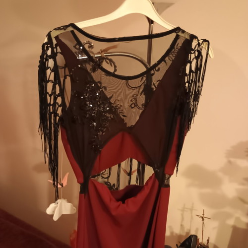 Midi dress for special occasions like new, burgundy with lace and fringes