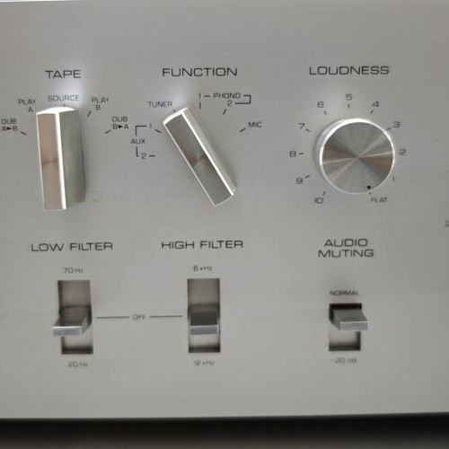Yamaha CA 800 amplifier used, excellent condition