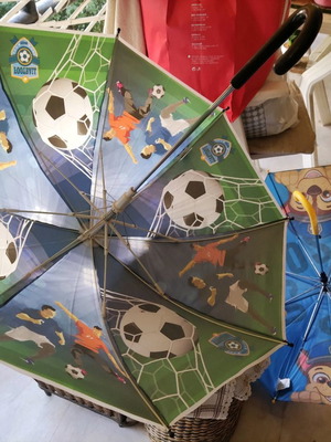 Παιδικές ομπρέλες μεταχειρισμένες, κίτρινη και μαύρη